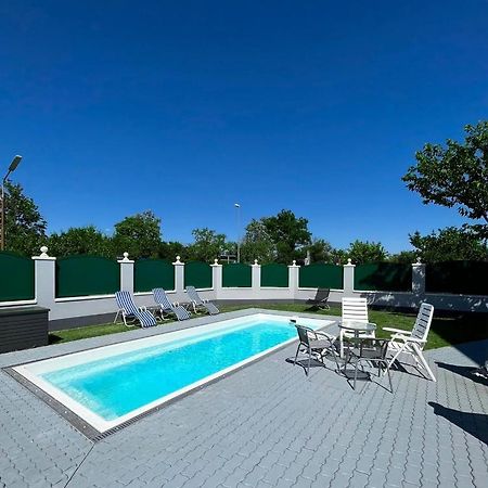 Traum Apartment Mit Pool+Balkon Viena Exterior foto